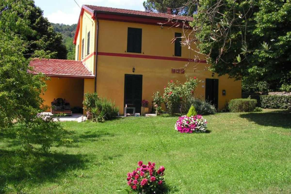 A Casa Di Antonio Hotel Lucca Ngoại thất bức ảnh